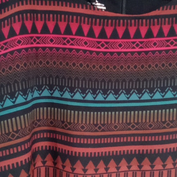 Rock 47 By Wrangler Multicolor Geometric Patterned Dress - Picture 3 of 5